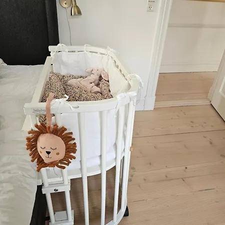 Flot Stort Hus I Valby Udlejes! Villa *