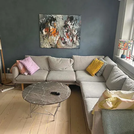 Flot Stort Hus I Valby Udlejes! Kopenhagen